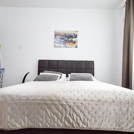 Old Town Elegance Sarajevo Appartement Buitenkant foto